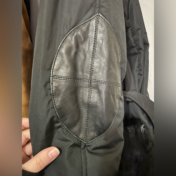 Black fur lined coat w leather - Made in Italy - Picture 2 of 8